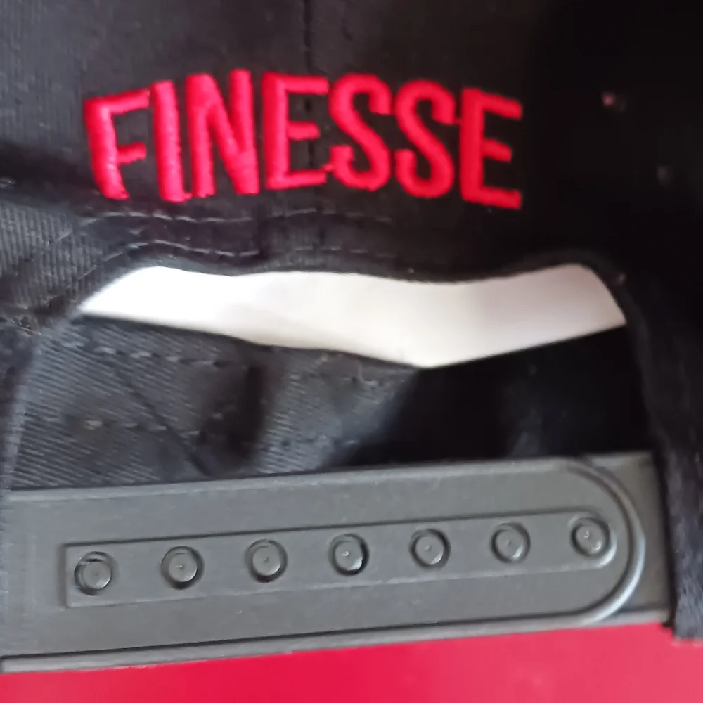 Top Level Snapback hat - Picture 4 of 6